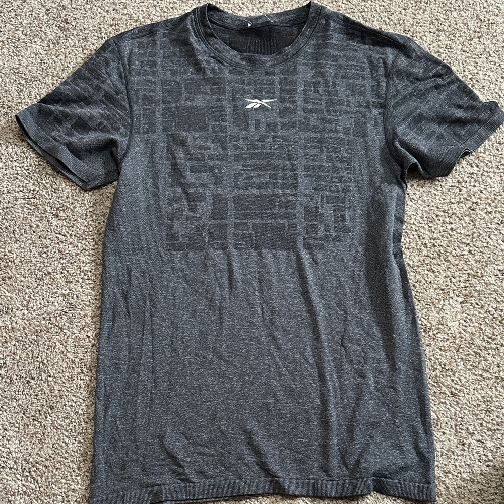 Reebok Men's Charcoal Graphic Tee